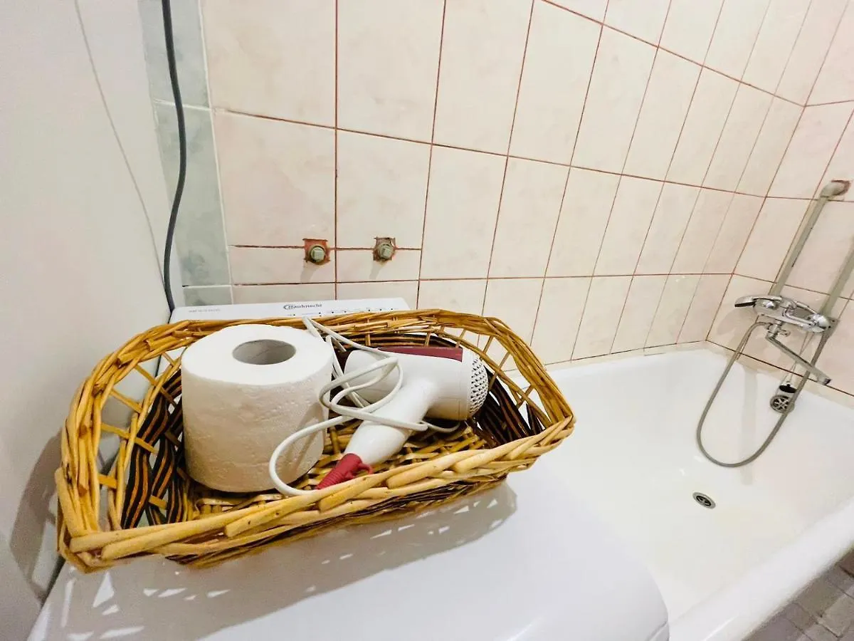 Джерельна 25, Апартаменти В Центрі З Двома Ізольованими Спальнями Lviv